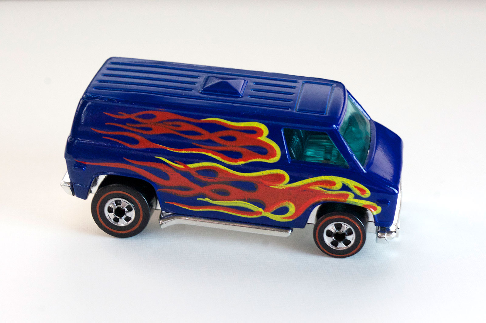 Hot Wheels Redline Blue Super Van