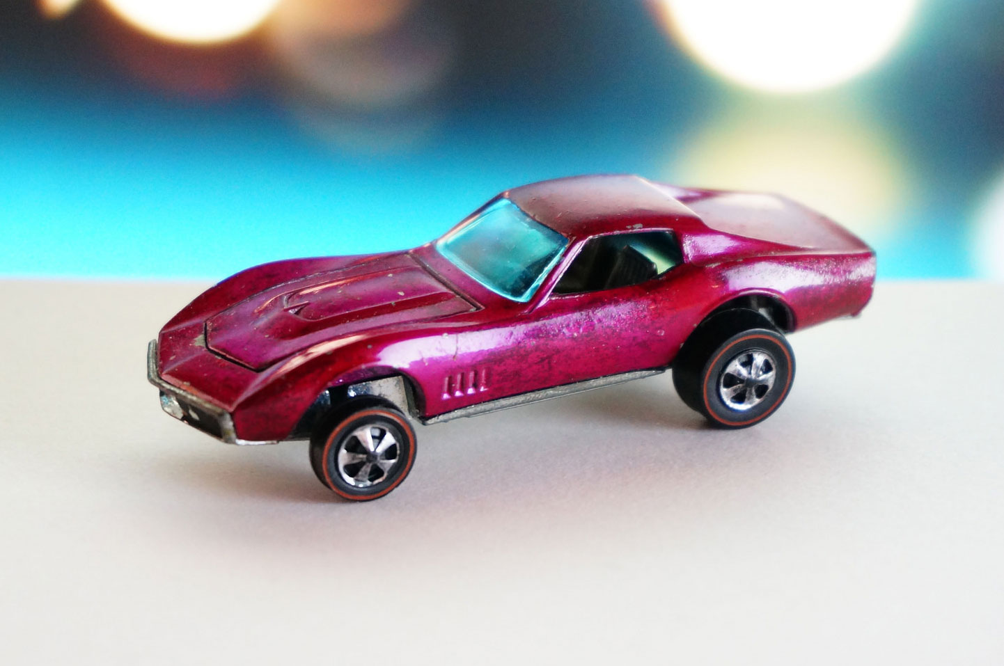 Hot Wheels Redline Rare Creamy Pink Custom Corvette HK